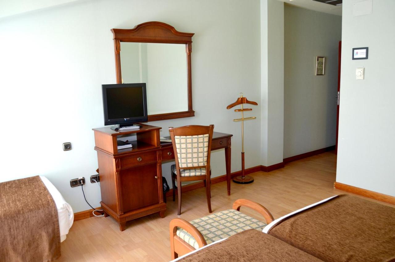 Hotel Lasa Sport Valladolid Luaran gambar