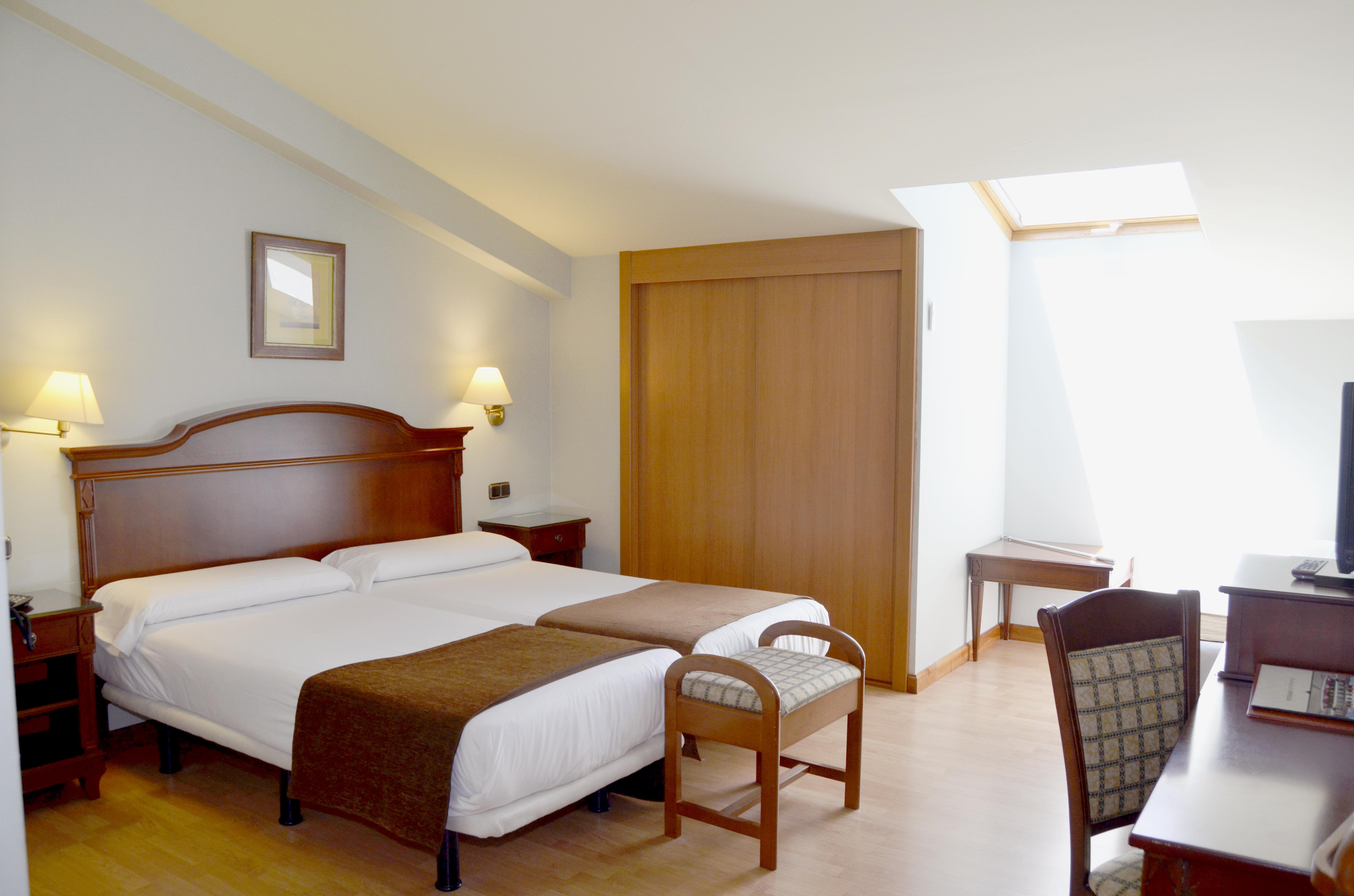 Hotel Lasa Sport Valladolid Luaran gambar