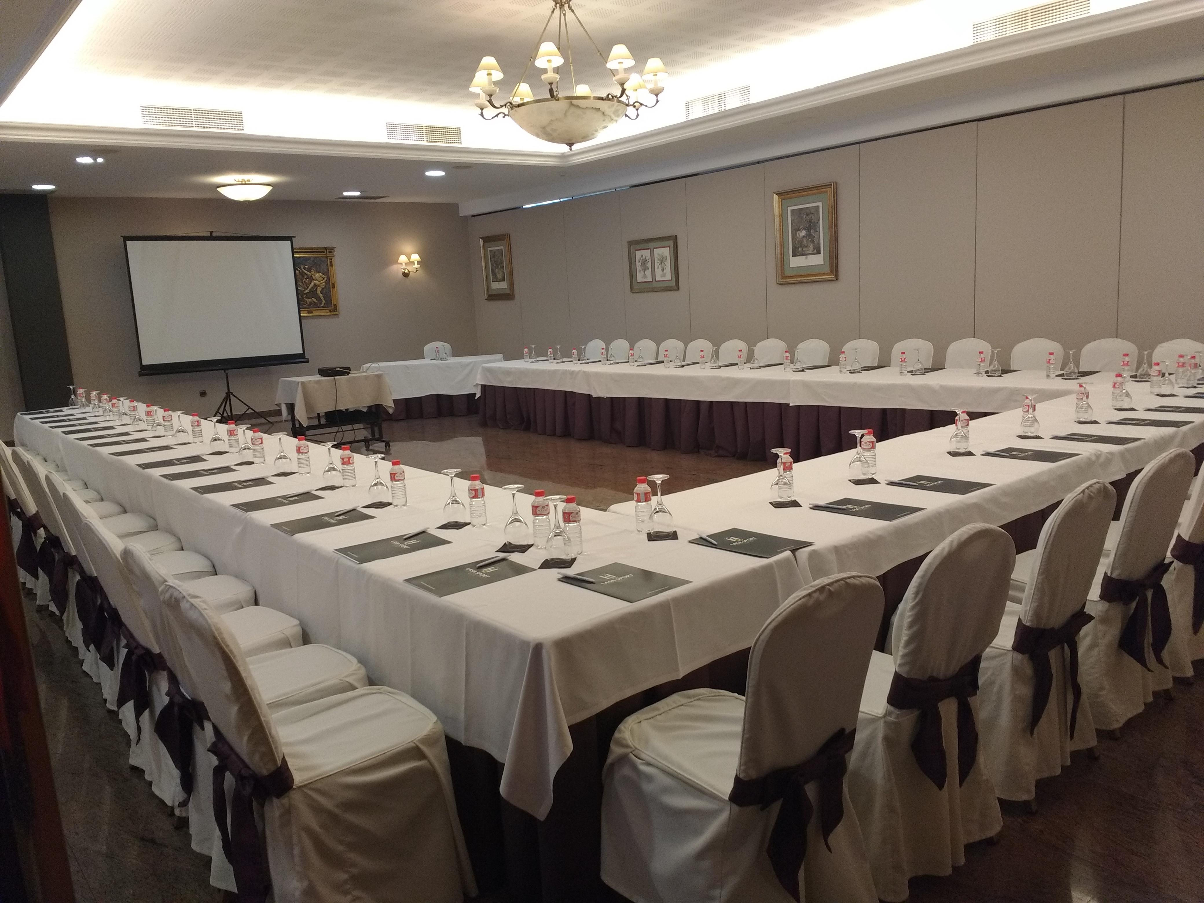 Hotel Lasa Sport Valladolid Luaran gambar