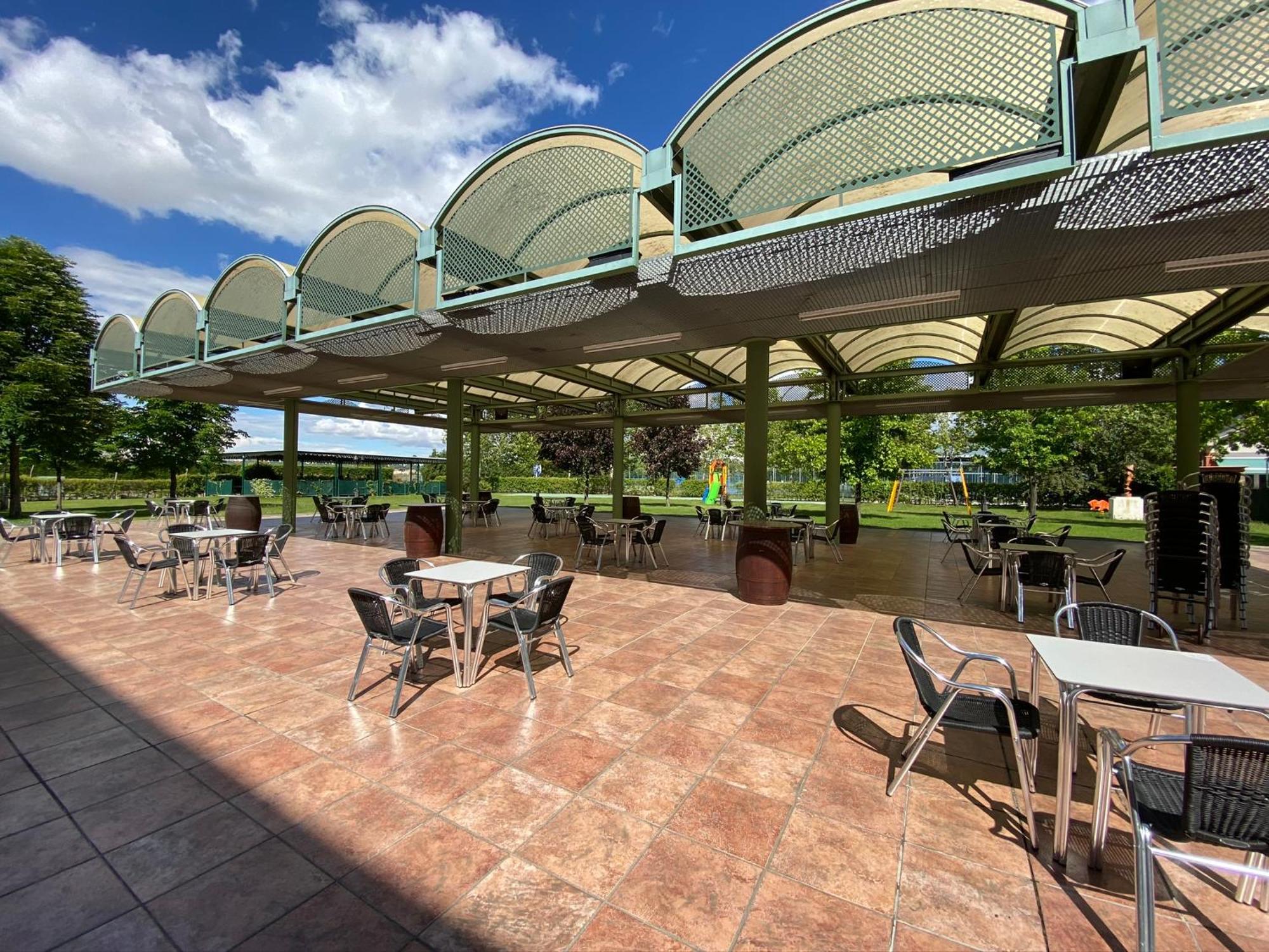 Hotel Lasa Sport Valladolid Luaran gambar