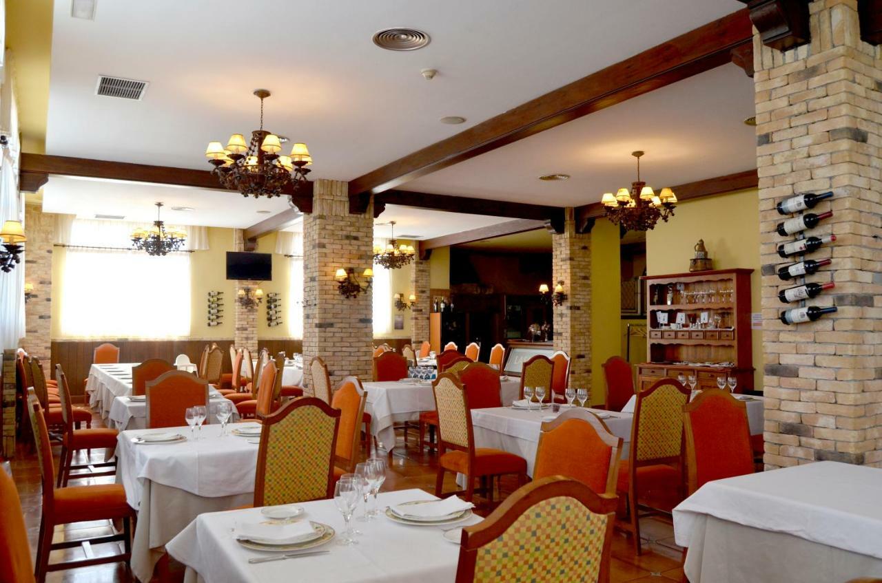 Hotel Lasa Sport Valladolid Luaran gambar