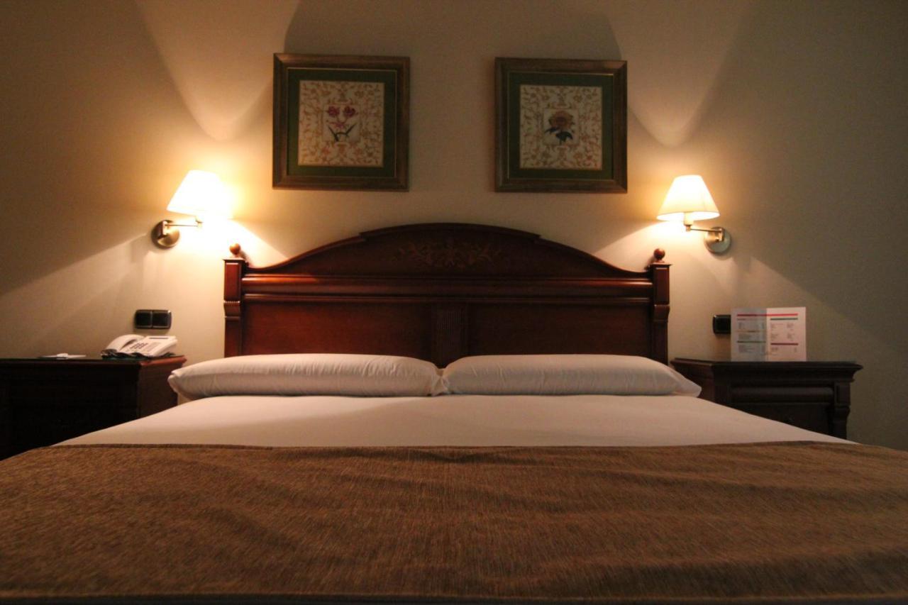 Hotel Lasa Sport Valladolid Luaran gambar